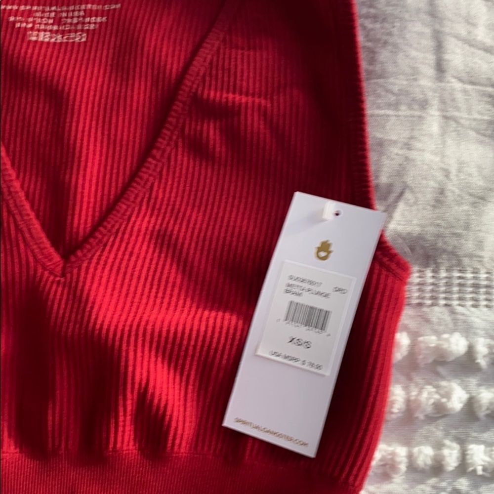 Spiritual gangster Metta plunge Brami in Red